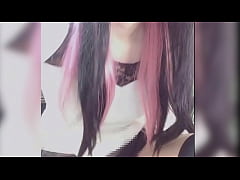 Play MP4 - 【個撮】猫耳清楚系の男の娘が配信しながらオナニーする動画