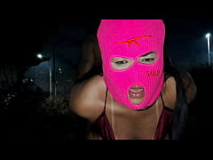 Play MP4 - COMENDO O CUZINHO DA MINHA NAMORADA NO TERENDO BALDIO