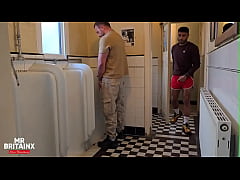 Play MP4 - Cruising I gave him a flash and he liked what he sawcheekysubboy