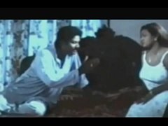 Play MP4 - Sensuous Mallu Girl Hot Romance