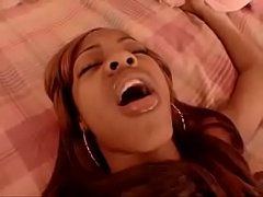 Play MP4 - Big booty young black Queen