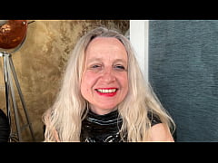 Play MP4 - In a latex corset horny prolapse fisting with a mega dildo