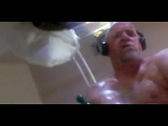 Play MP4 - Strobe cum