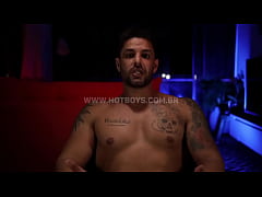 Play MP4 - UMA CENOURA DESSE &quest; &quest; TAMANHOVamos aproveitar esse TBT pra lembrar de uma da nossas cenas de p&aacute;sco &period;&period;&period;