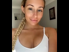 Play MP4 - Hey Sexy - Come and help me get undressed