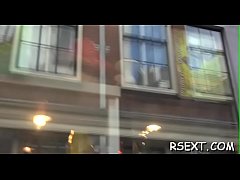 Play MP4 - Hottie takes it up the wazoo