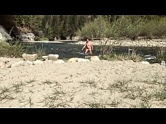Play MP4 - bear skinny-dipping