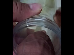 Play MP4 - Aquele mijao