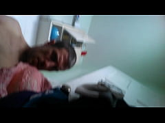 Play MP4 - Jerking off while talking to the ex