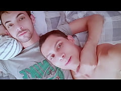 Play MP4 - Lauss Seter e o namorado