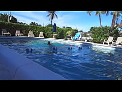 Play MP4 - SWIMMING IN POOL