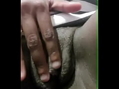 Play MP4 - Playing with pussy