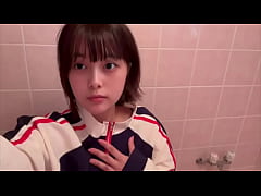 Play MP4 - 【1人えっち】おかあ&bigcirc;んがリビングにいる間にお風呂でオナニーしてイキまくりました&hellip;