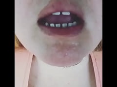 Play MP4 - trim&period;06C8FF15-1F1B-49ED-8134-2BF97E67E6A7&period;MOV