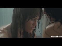 Play MP4 - Hilary Swank Emmy Rossum in You're Not You 2014