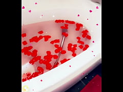 Play MP4 - La vid&eacute;o sera disponible uniquement pour les fans Rdv demain Bonne nuit&period;&period;&period;