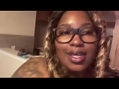 Play MP4 - Hazelnutxxx Says Summer Here &excl;&excl;