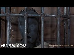 Play MP4 - Zealous vibrator action for chick