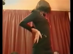 Play MP4 - claudia and the twins