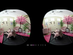 Play MP4 - Sorority Mean Girls Bully & Wedgie Each Other VR