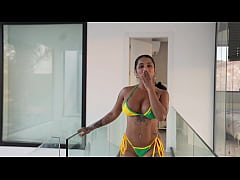 Play MP4 - Org&iacute;a l&eacute;sbica mas hot y rica del 2025 solo en Bluesins