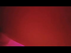 Play MP4 - Jovencita se deja coger en cuatro y el novio trabajando