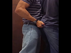 Play MP4 - cruising en el lolby del edificio me folla con ropa salvajemente