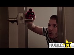 Play MP4 - Wednesday Gets Pleasured By Her Creepy Stepbrother Pugsley S3&colon;E3