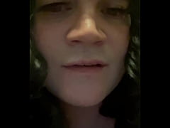 Play MP4 - Saying hi with Jencakes