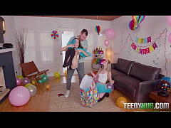 Play MP4 - Tiny Wish Come True Freya von Doom &comma; Sweet Sophia &comma; Duncan Saint