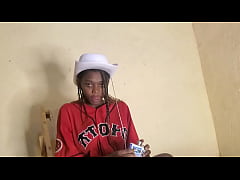 Play MP4 - puss she is too hot