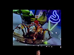 Play MP4 - She said &OpenCurlyDoubleQuote;Split me JT&excl;&rdquo;   &num;splitme &num;bananasplit &num;icecream &num;makeitcreamy &num;gettincreamywithjt &num;desserts &num;ic&period;&period;&period;