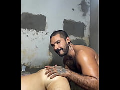 Play MP4 - O casado deu uma escapada de casa pra levar leite no cu - Assista completo &lpar;RED&rpar;