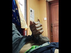 Play MP4 - Interesting cumshot from a rich and hard cock