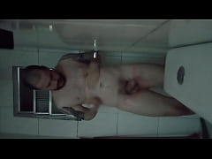 Play MP4 - Novinho pauzudo e tatuado mostrando a piroca grande de 21CM - transar comigo safada - Mister Humble