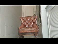 Play MP4 - Guy of big dick takes armchair to bathroom and masturbates