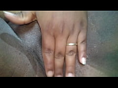 Play MP4 - Marido flagra esposa xerecuda se tocando e enche sua buceta de porra como puni&ccedil;&atilde;o