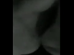 Play MP4 - Fingering the pussy