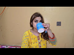 Play MP4 - Pakistani Desi beautiful Stepmom Giving Handjob