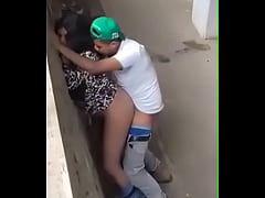 Play MP4 - Cogiendo en la universidad San Carlos de Guatemala