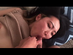 Play MP4 - 【顔射】おちんぽ大好き痴女が彼氏のデカチンをねっとりフェラでしゃぶり尽くす濃厚な大量ザーメンを可愛い顔にぶっかけ　射精　舌使い　口内射精　フェラ抜き　個人撮影　巨乳　日本人　素人　カップル　えむゆみ