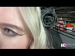 Play MP4 - Vampire Queen Sniffs You Out&comma; Drinks & Turns You into Forever Slave