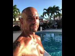 Play MP4 - POOL DAY BRO