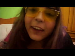 Play MP4 - TIREI UM MENDIGO DA RUA E DEIXEI ELE ME DAR UMA SURRA DE PIROCA - ALICE HAEL - BLUEZAO