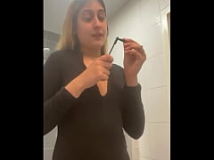 Play MP4 - Kitty wants to play&excl; Vol&period; 30 &ndash; itskinkykitty