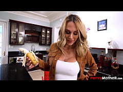 Play MP4 - PervyMother - Sloppy Mom Received Stepson's Cum Inside her Pussy Until It Overflowed