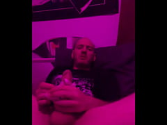 Play MP4 - Jerking Off With My Friend's Dirty Panties