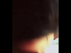 Play MP4 - Travesti gostosa acorda com tes&atilde;o e chupa o pau do namorado de manh&atilde;