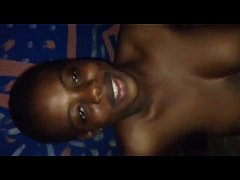 Play MP4 - trim&period;F4633601-FC9F-4533-B909-2032C82DD58C&period;MOV