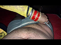 Play MP4 - Patni Ka Sexy Figure Dekh Ke Pati Ne Control Kiya Hi Nahi&excl;